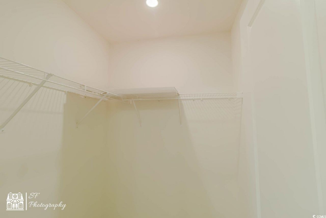 143 Crescent Way Photo 8