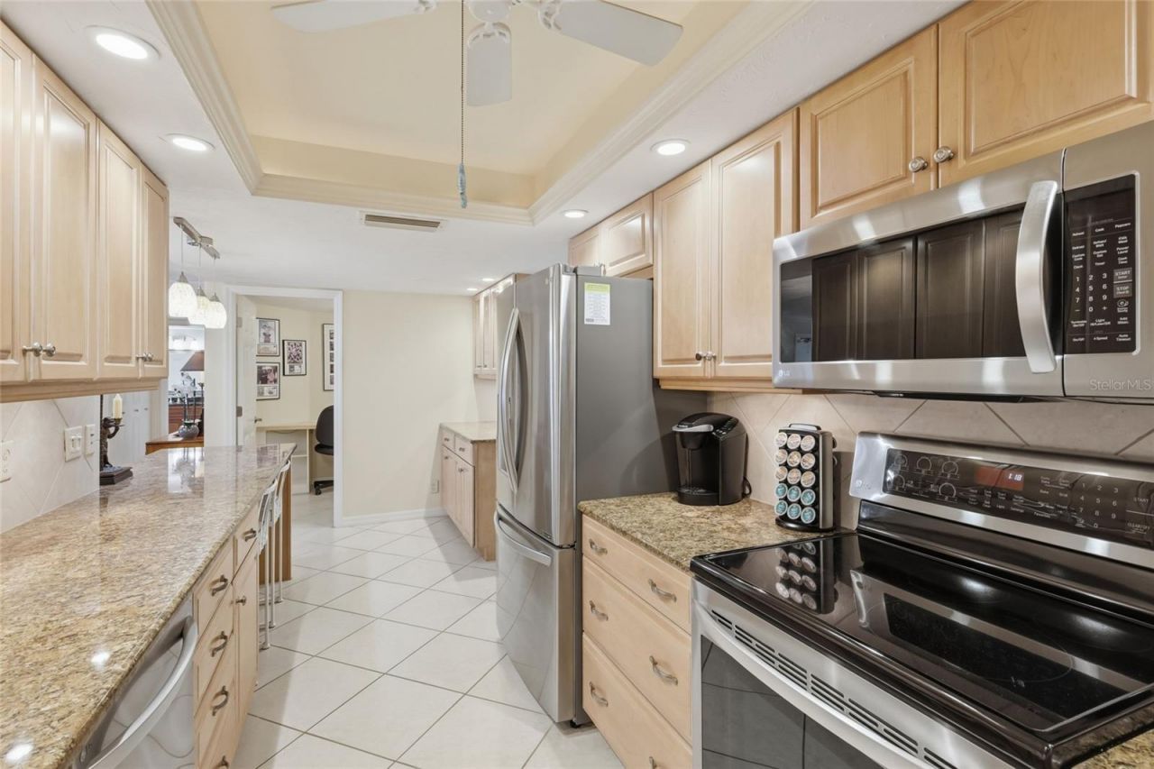 1750 Benjamin Franklin Drive, Unit 9B, Sarasota, FL 34236 Photo