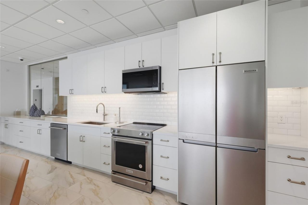 1750 Benjamin Franklin Drive, Unit 9B, Sarasota, FL 34236 Photo