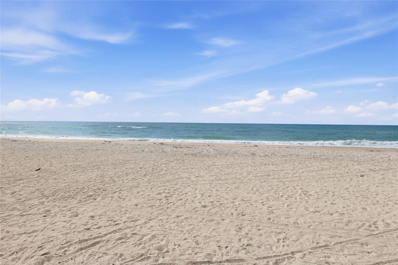 1750 Benjamin Franklin Drive, Unit 9B, Sarasota, FL 34236 Photo