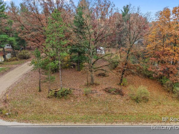 7344 E 40th Street, Newaygo, MI 49337