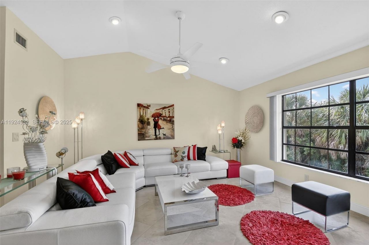3259 Perimeter Dr, Unit 3259, Greenacres, FL 33467 Photo