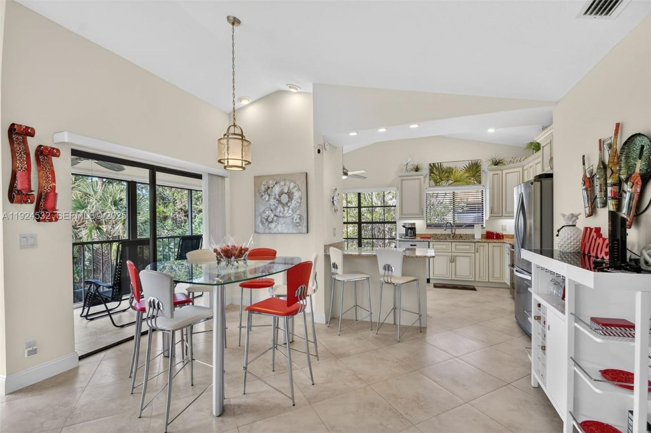 3259 Perimeter Dr, Unit 3259, Greenacres, FL 33467 Photo