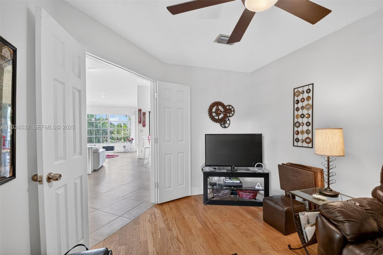 3259 Perimeter Dr, Unit 3259, Greenacres, FL 33467 Photo