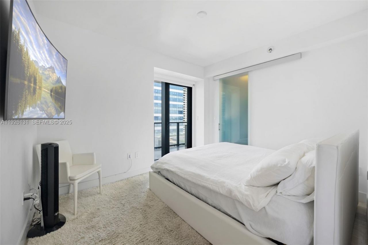 1451 Brickell Ave, Unit 1106, Miami, FL 33131 Photo