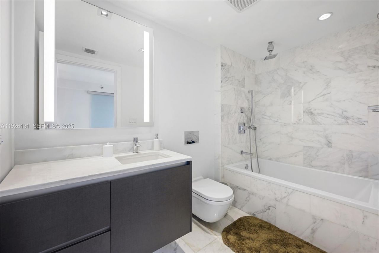 1451 Brickell Ave, Unit 1106, Miami, FL 33131 Photo