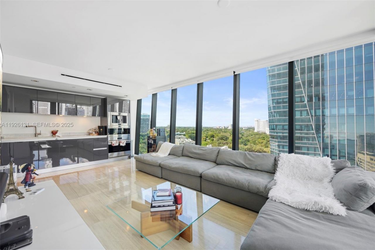 1451 Brickell Ave, Unit 1106, Miami, FL 33131 Photo