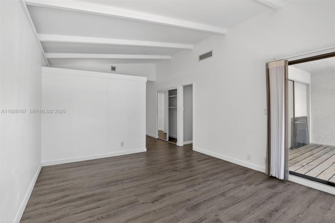 9703 N New River Canal Rd, Unit 103, Plantation, FL 33324 Photo