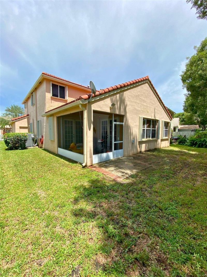 1032 Sequoia Ln, Weston, FL 33327 Photo