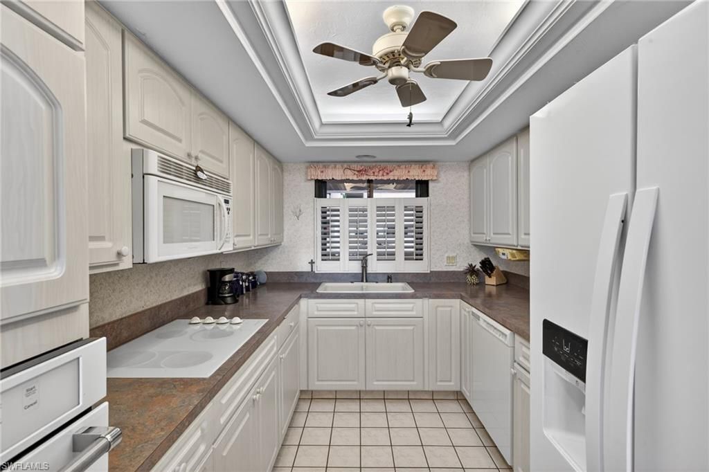 5260 S Landings Dr, Unit 502, Fort Myers, FL 33919 Photo
