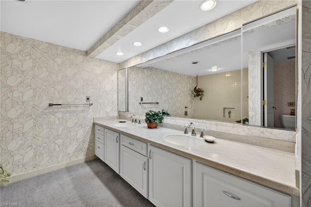 5260 S Landings Dr, Unit 502, Fort Myers, FL 33919 Photo