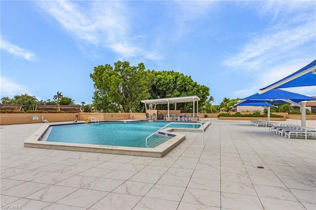 5260 S Landings Dr, Unit 502, Fort Myers, FL 33919 Photo
