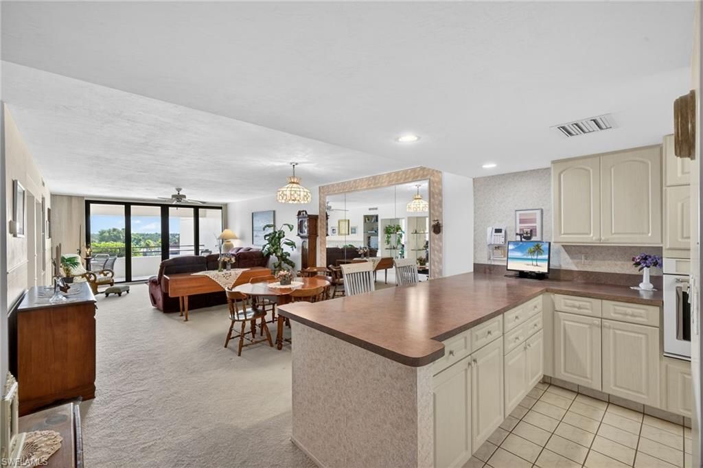 5260 S Landings Dr, Unit 502, Fort Myers, FL 33919 Photo
