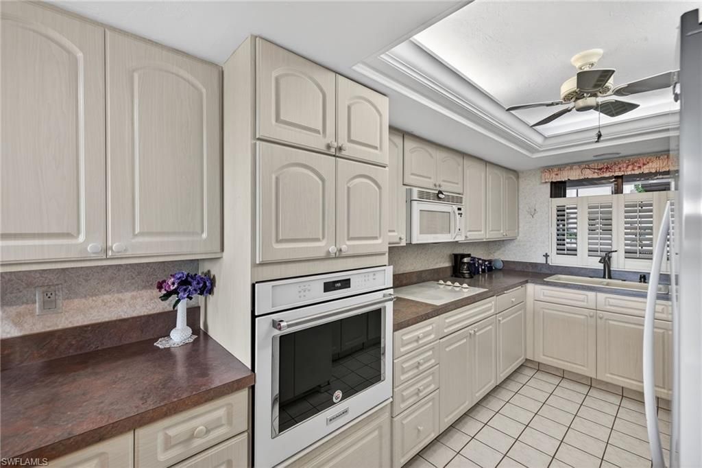 5260 S Landings Dr, Unit 502, Fort Myers, FL 33919 Photo