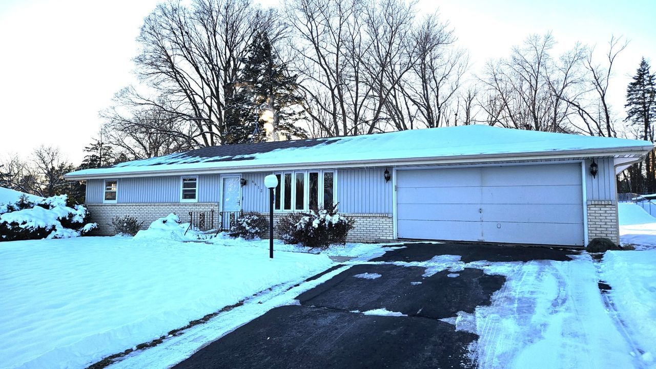 4413 Box Elder Lane Rockford, IL 61109