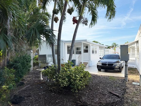 210 Cardinal Drive, Unit B, Briny Breezes, FL 33435