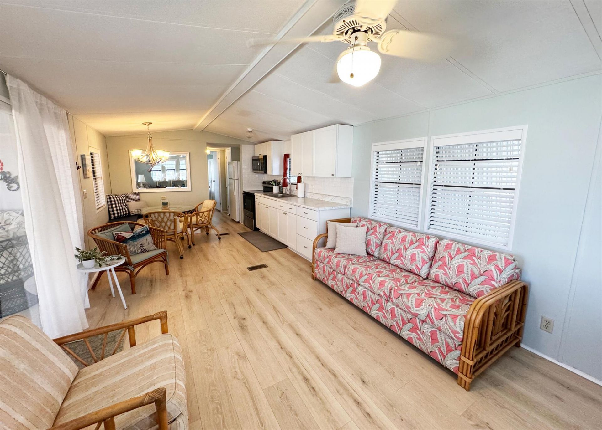 210 Cardinal Drive, Unit B, Briny Breezes, FL 33435 Photo