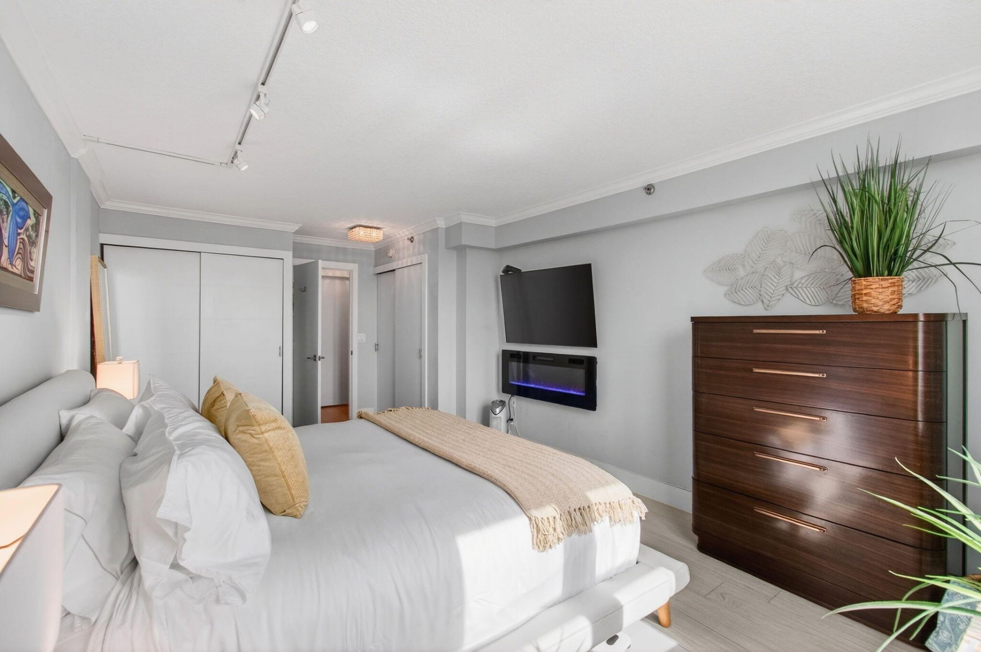 4511 S Ocean Boulevard, Unit 403, Highland Beach, FL 33487 Photo