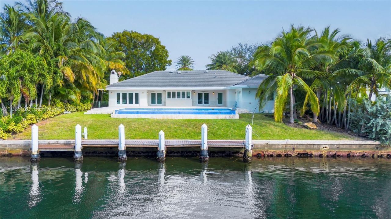 6960 Sunrise Dr, Coral Gables, FL 33133 Photo