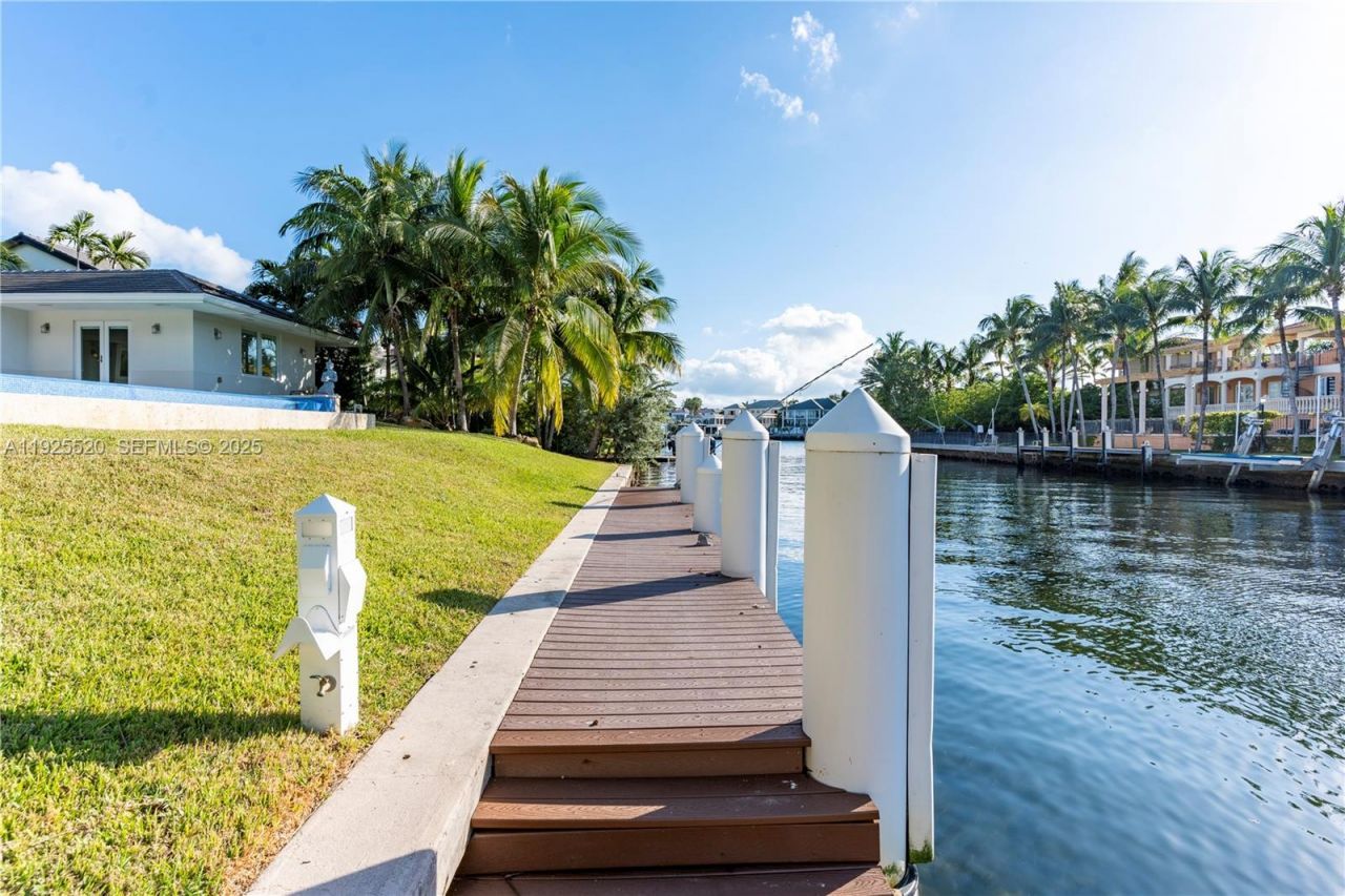 6960 Sunrise Dr, Coral Gables, FL 33133 Photo