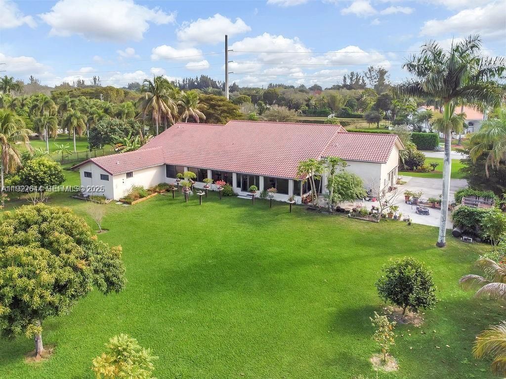 5425 SW 190th Ave, Southwest Ranches, FL 33332 Photo