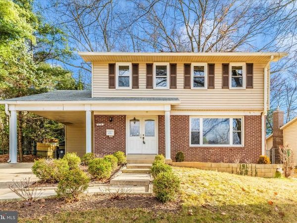 674 COLLEGE PARKWAY, ROCKVILLE, MD 20850