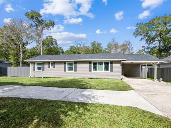 35593 DEVON Drive, Slidell, LA 70460