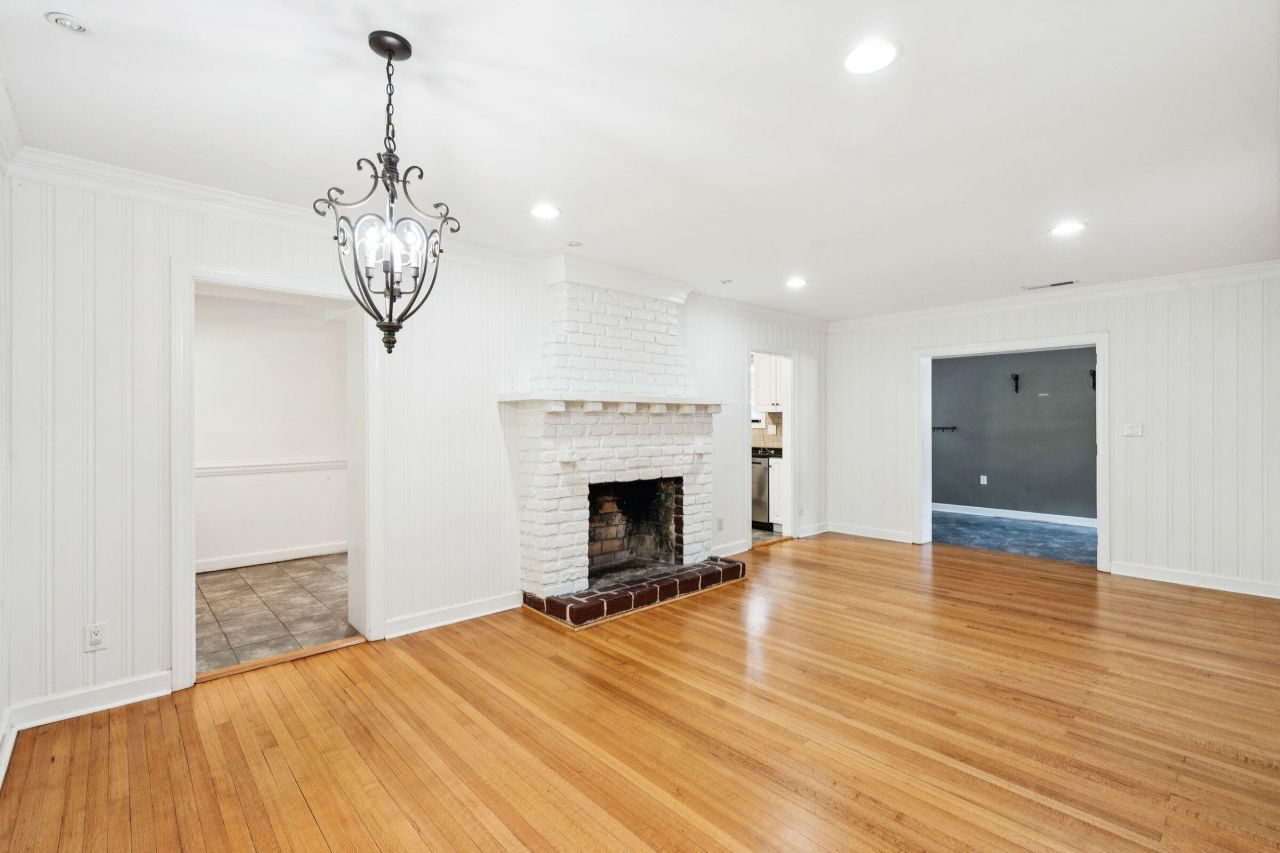 1409 Barbara Street Photo 21