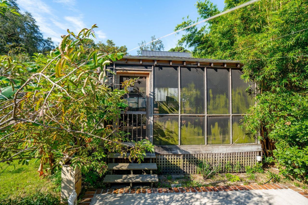 1409 Barbara Street Photo 29