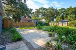 1409 Barbara Street photo 4