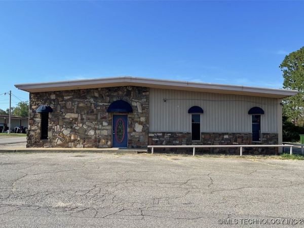301 Turman Street, Poteau, OK 74953