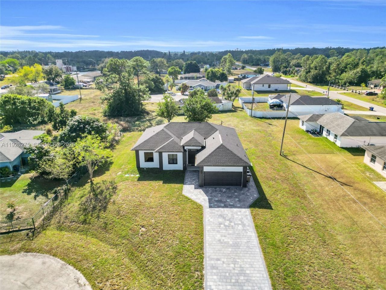 2250 10th Ter, Lehigh Acres, FL 33936 Photo