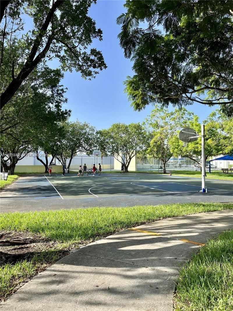 7250 SW 94th Pl, Unit B6, Miami, FL 33173 Photo