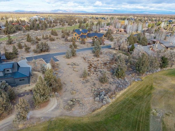 23011 Brushline Court, Unit Lot 122, Bend, OR 97701