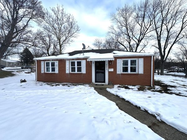 602 Sangamon Road, Marquette Heights, IL 61554
