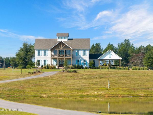 500 Epley Road, Hattiesburg, MS 39402