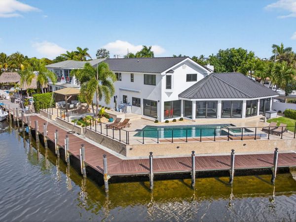 491 SE 15th Avenue, Pompano Beach, FL 33060