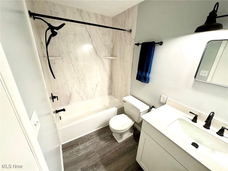 16445 Heather Lane, Unit 203, Middleburg Heights, OH 44130 Photo 14