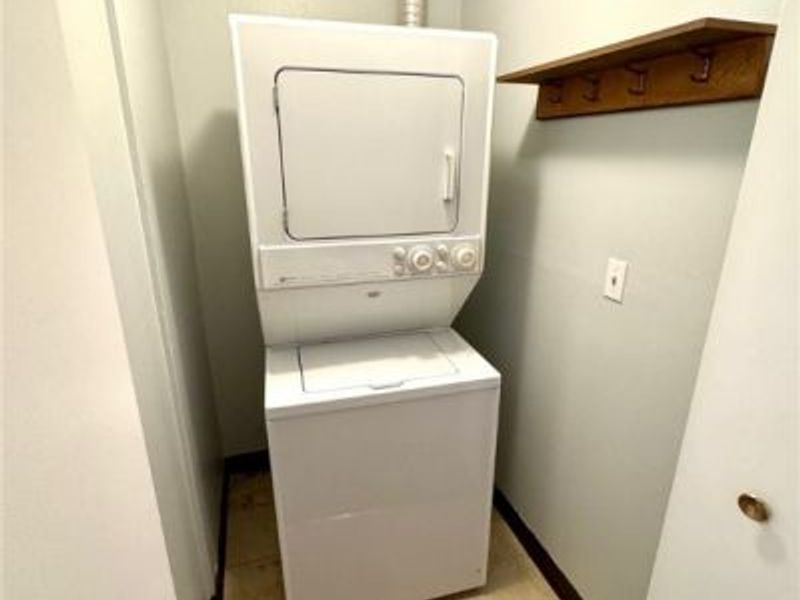 16445 Heather Lane, Unit 203, Middleburg Heights, OH 44130 Photo 16