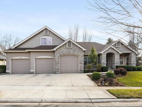 1643 N Watson Pl, Eagle, ID 83616