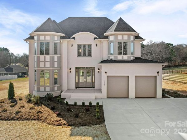 16612 Blackberry Hills Drive, Midland, NC 28107
