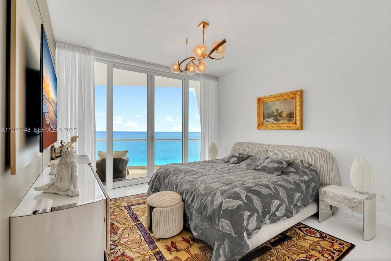 16901 Collins Ave, Unit 1802, Sunny Isles Beach, FL 33160 Photo