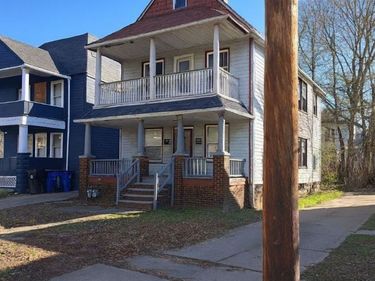 677 E 92nd Street, Cleveland, OH 44108