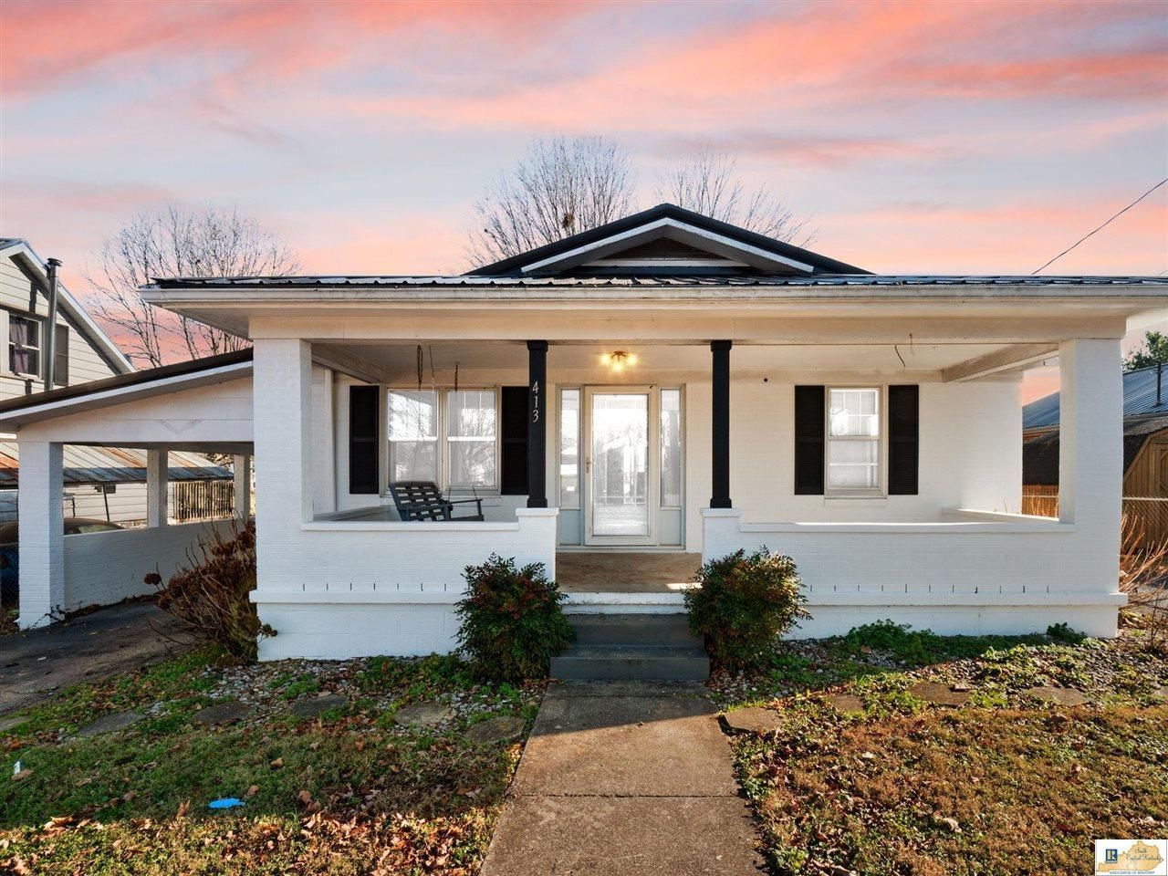 413 W Center Street, Munfordville, KY 42765 Main Photo