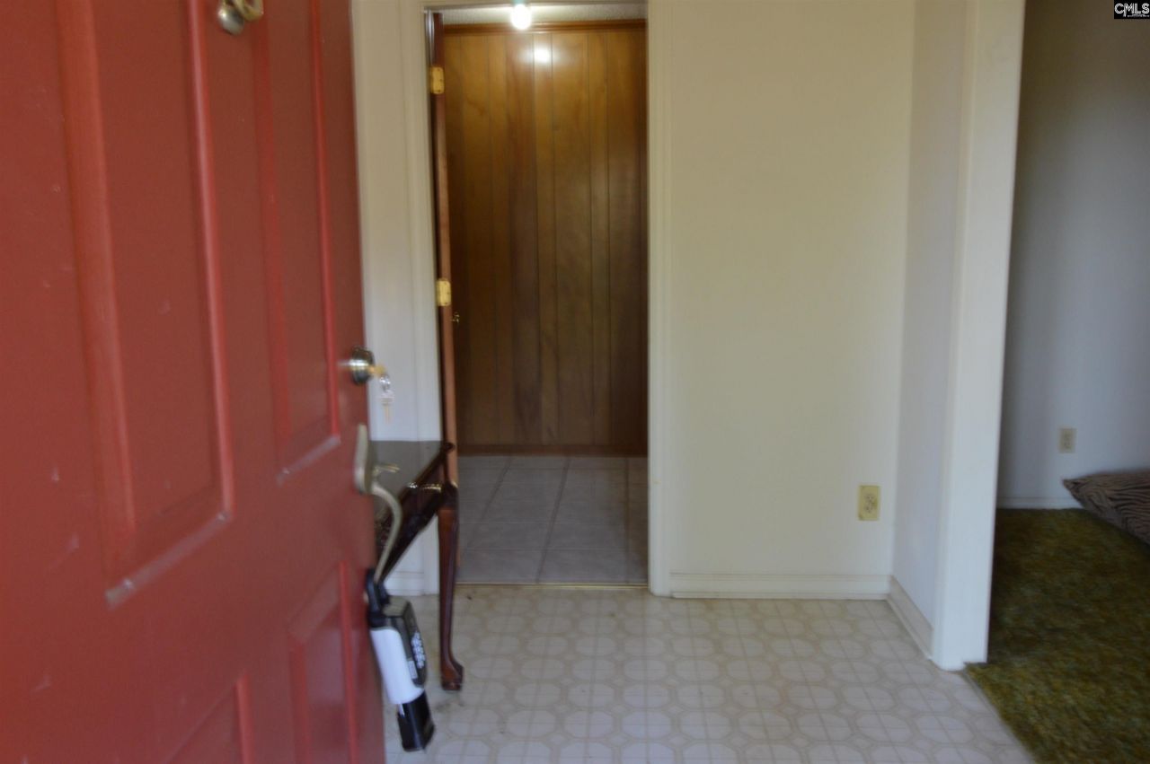 586 Beverly Hills Road Street Photo 13