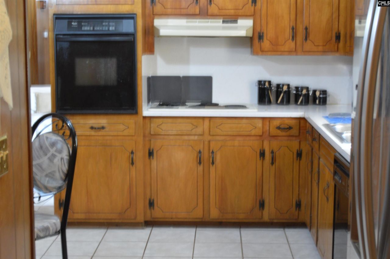 586 Beverly Hills Road Street Photo 19