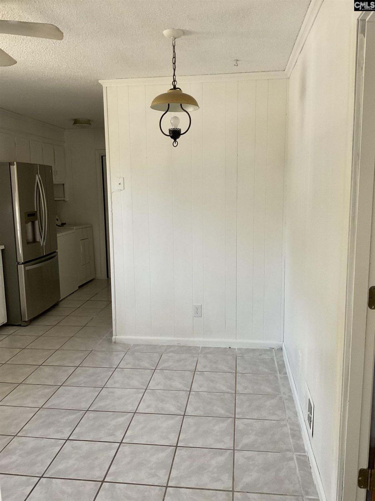586 Beverly Hills Road Street Photo 21