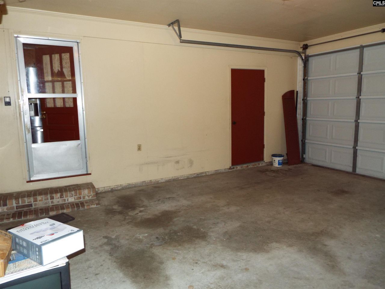 586 Beverly Hills Road Street Photo 24
