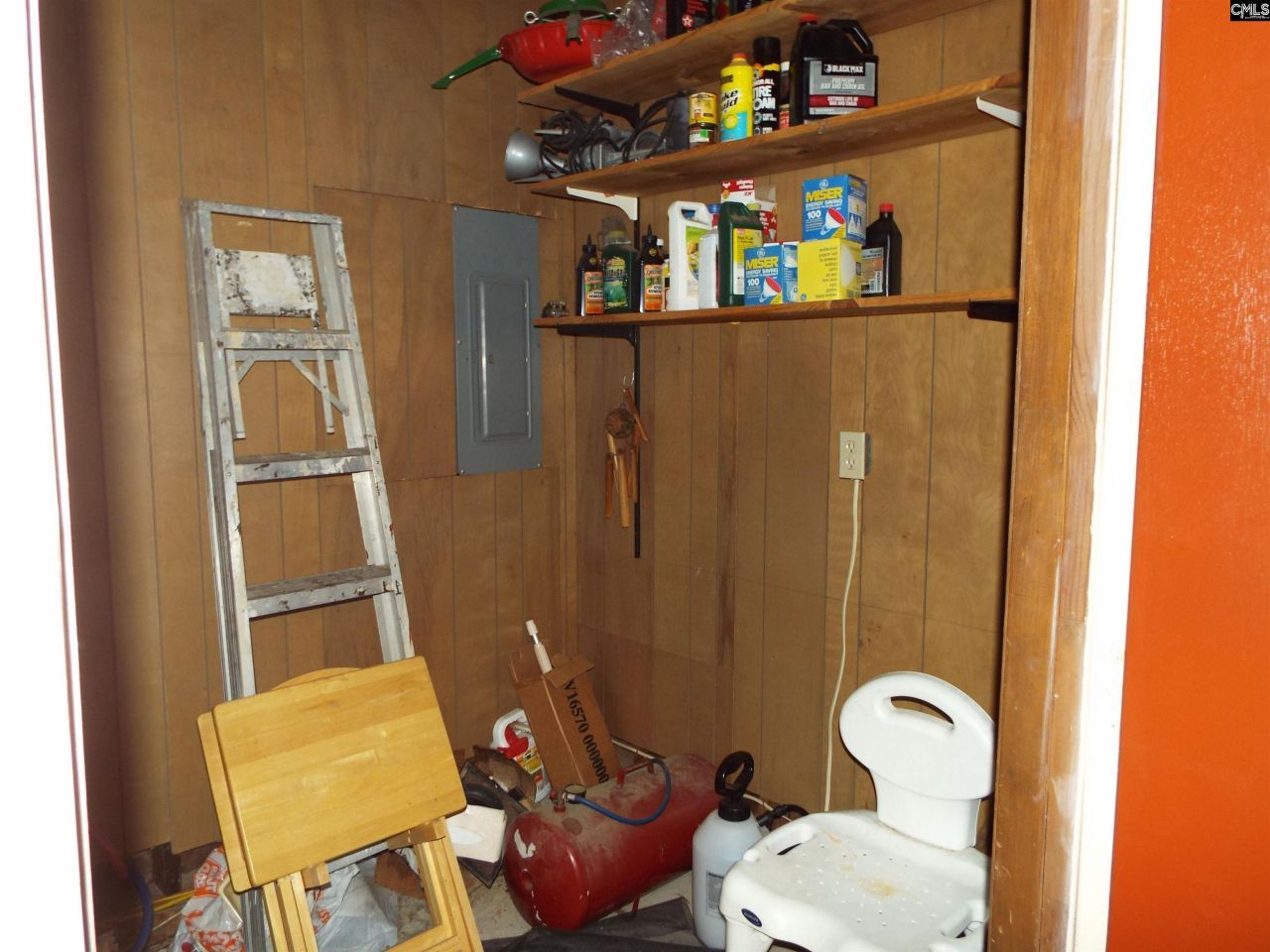 586 Beverly Hills Road Street Photo 26