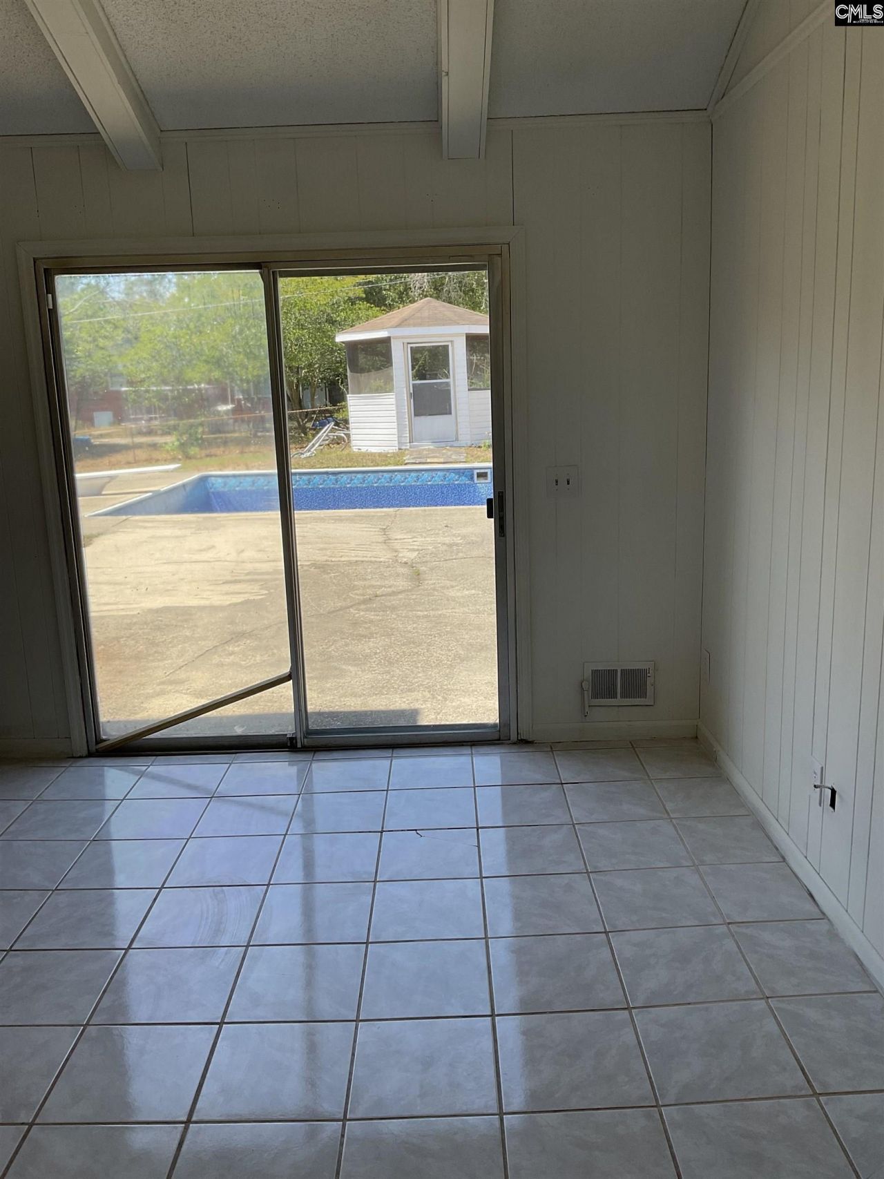 586 Beverly Hills Road Street Photo 28